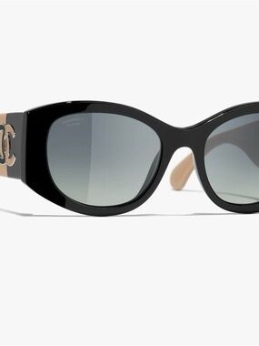 CHANEL Black Cat-Eye Sunglasses with Beige Temple Accents